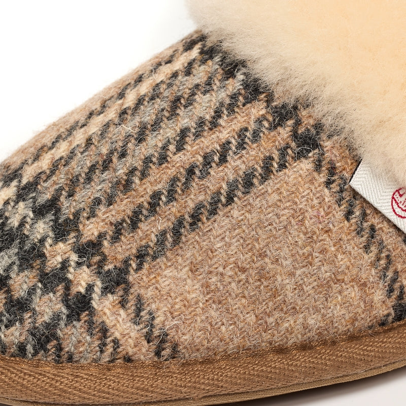 Kamik Women's Nutmeg Slipper - Faux Shearling Lined, Indoor/Outdoor Sole
