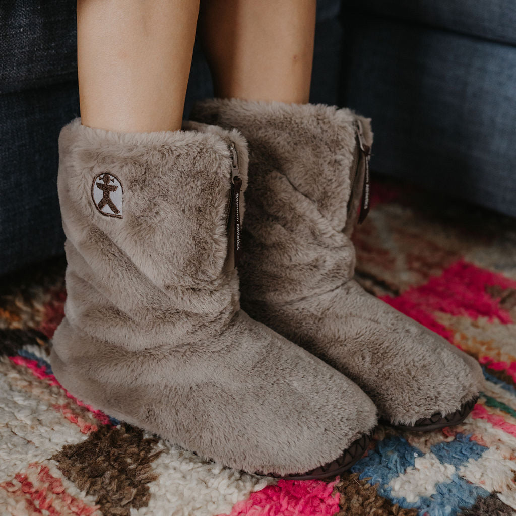 Monroe Women's Faux Fur Slipper Boots – Bedroom Athletics