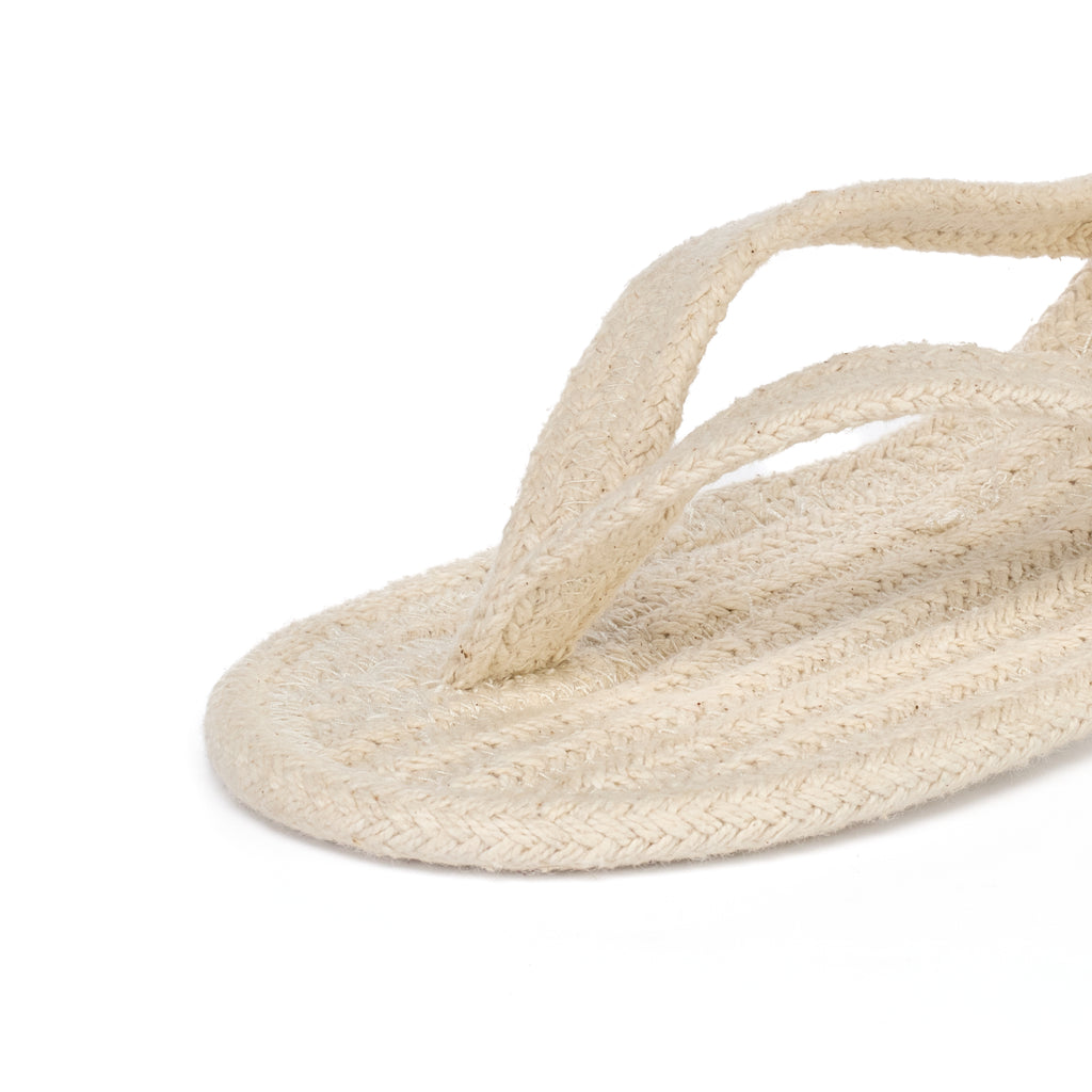 Picture of details on natural coloured Agnetha slipper