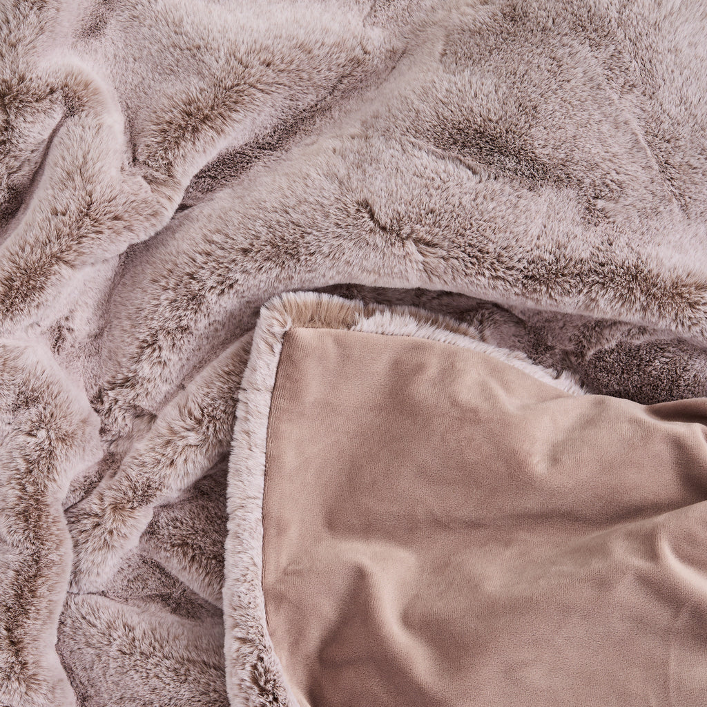 Garland - Luxury Faux Fur Throw - Golden Jackal