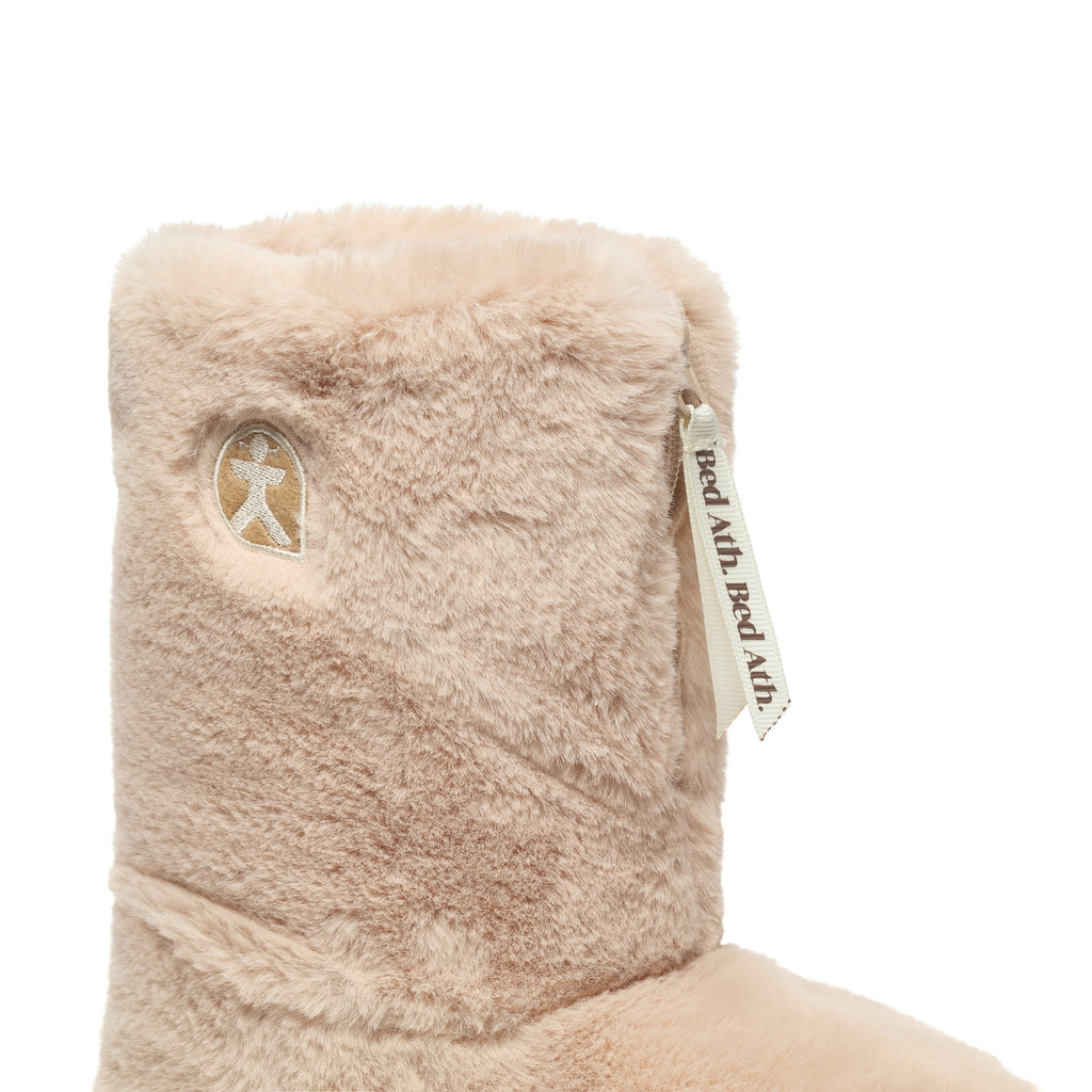 Marilyn Gingerbread Slipper Boot Detail