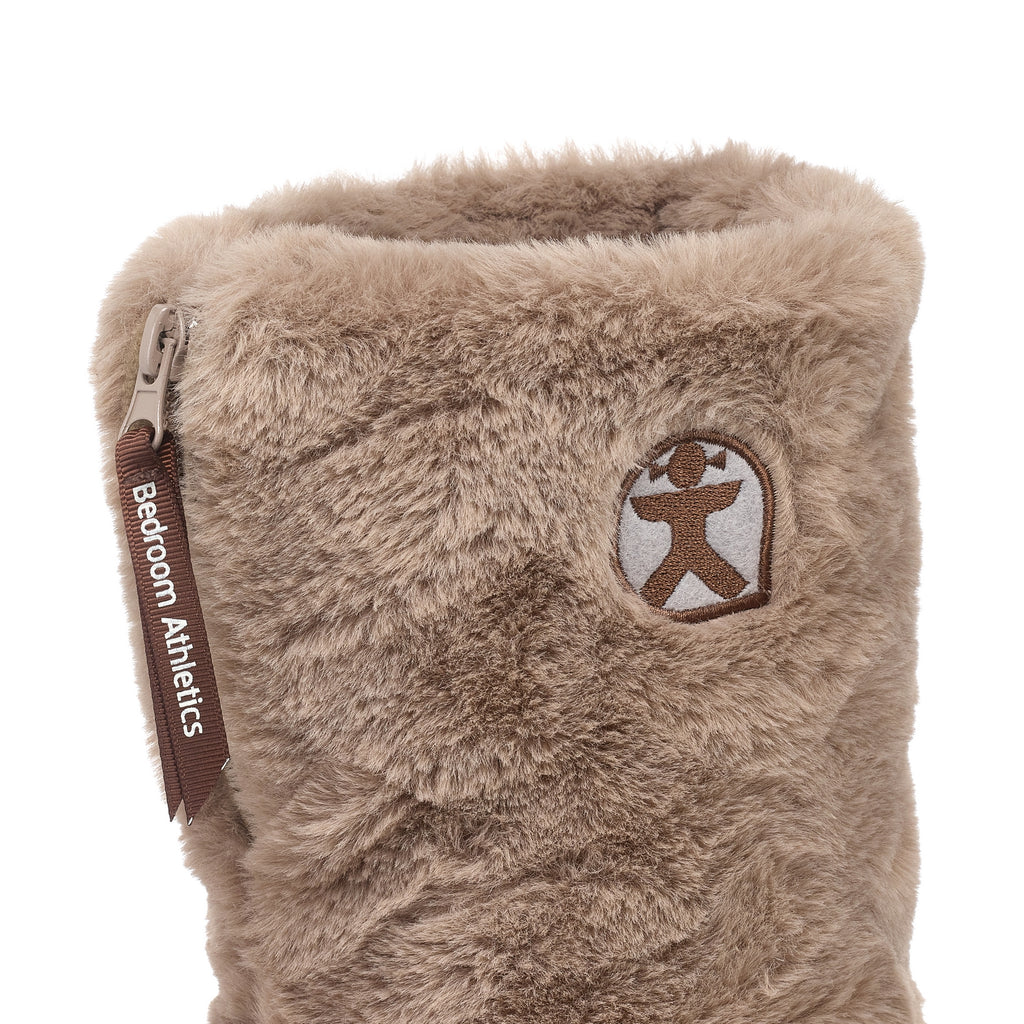 log detail of bedroom athletics women's brown Faux Fur Slipper Boots
