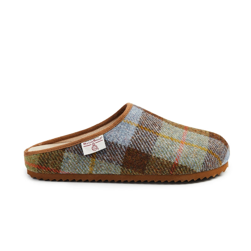 The Archie Harris Tweed Slipper Clog in Chocolate / Green Check is a great year-round option with a soft suede footbed and a durable sole. Bedroom Athletics offers a wide range of premium quality slippers, slip on boots and loungewear.