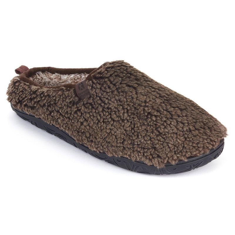 The Gyllenhaal Snow Tipped Sherpa Mule in Washed Brown is made from the same snow-tipped Sherpa fleece they’re super soft and great for indoor or outdoor wear. Bedroom Athletics offers a wide range of premium quality slippers, slip on boots and loungewear.