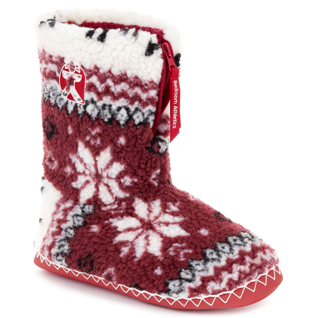 The Jessica Fairisle Sherpa Fleece Slipper Boots in Warm Red are a women’s fleece slipper boot with fleece lining. Bedroom Athletics offers a wide range of premium quality slippers, slip on boots and loungewear.