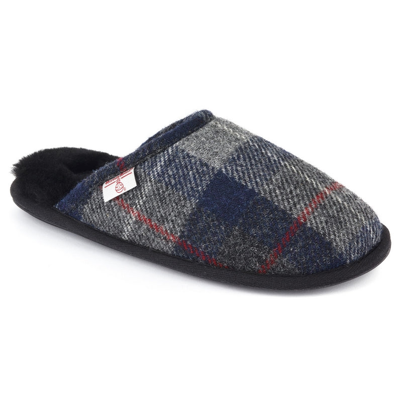 The Men's William Harris Tweed Mule in Navy Black Check combines luxurious Grade A Australian sheepskin with Harris Tweed. Bedroom Athletics offers a wide range of premium quality slippers, slip on boots and loungewear.