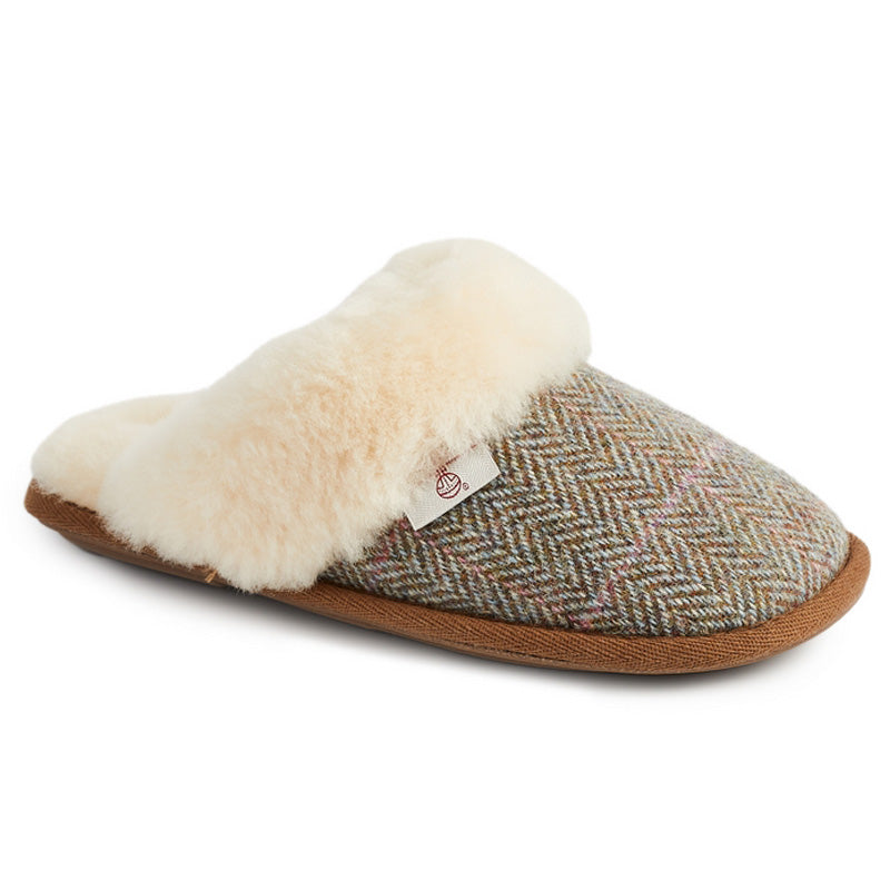 The Kate Harris Tweed Mule in Brown and Pink Check has luxurious Grade A Australian sheepskin. Bedroom Athletics offers a wide range of premium quality slippers, slip on boots and loungewear.