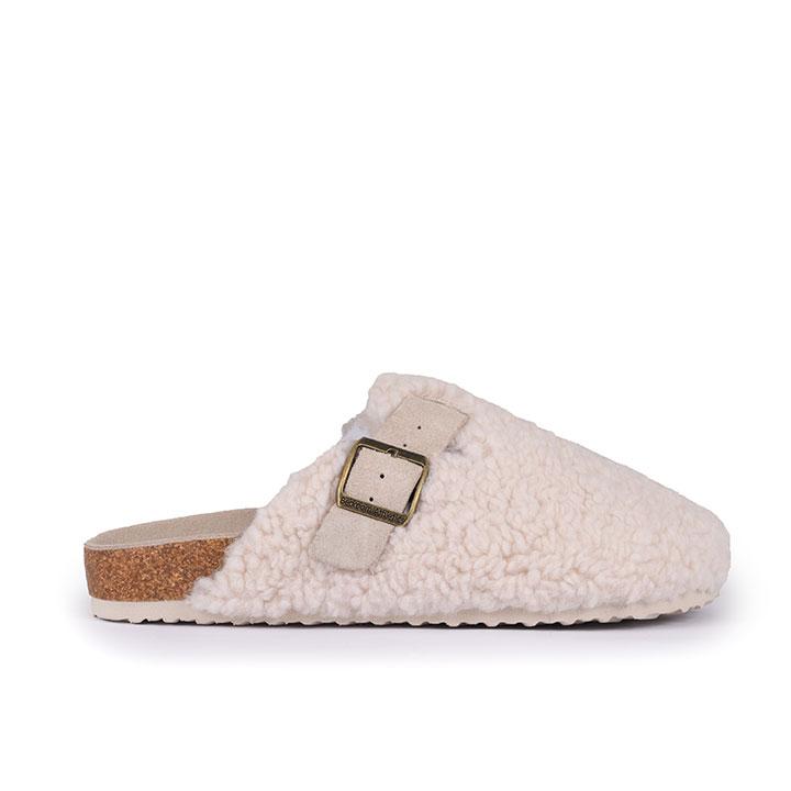 The Women's Miley Borg Fleece Clog Slipper in Cream has a suede footbed providing cushion-soft comfort. Bedroom Athletics offers a wide range of premium quality slippers, slip on boots and loungewear.